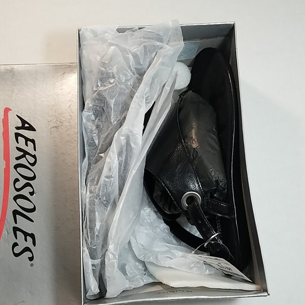 Brand New Aerosoles Sandals